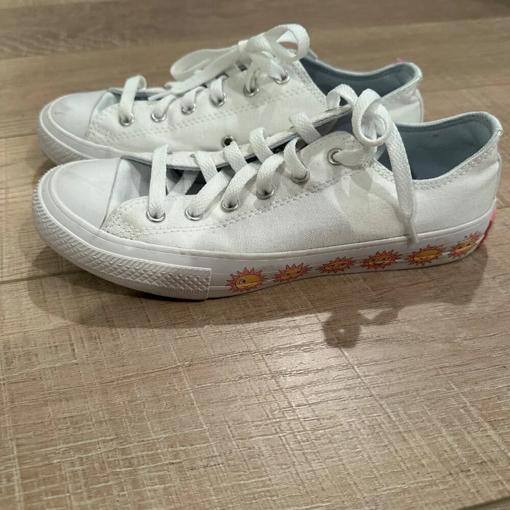 CONVERSE JUNIOR WHITE SUNSHINE SNEAKERS SIZE 5 WOMENS 670702F - Picture 5 of 8